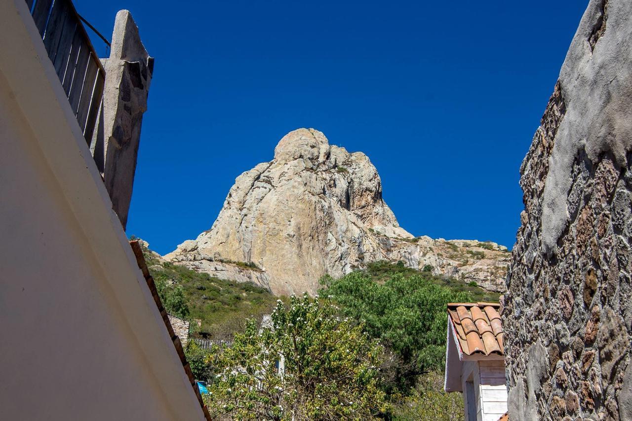 Hotel De Piedra Берналь Экстерьер фото