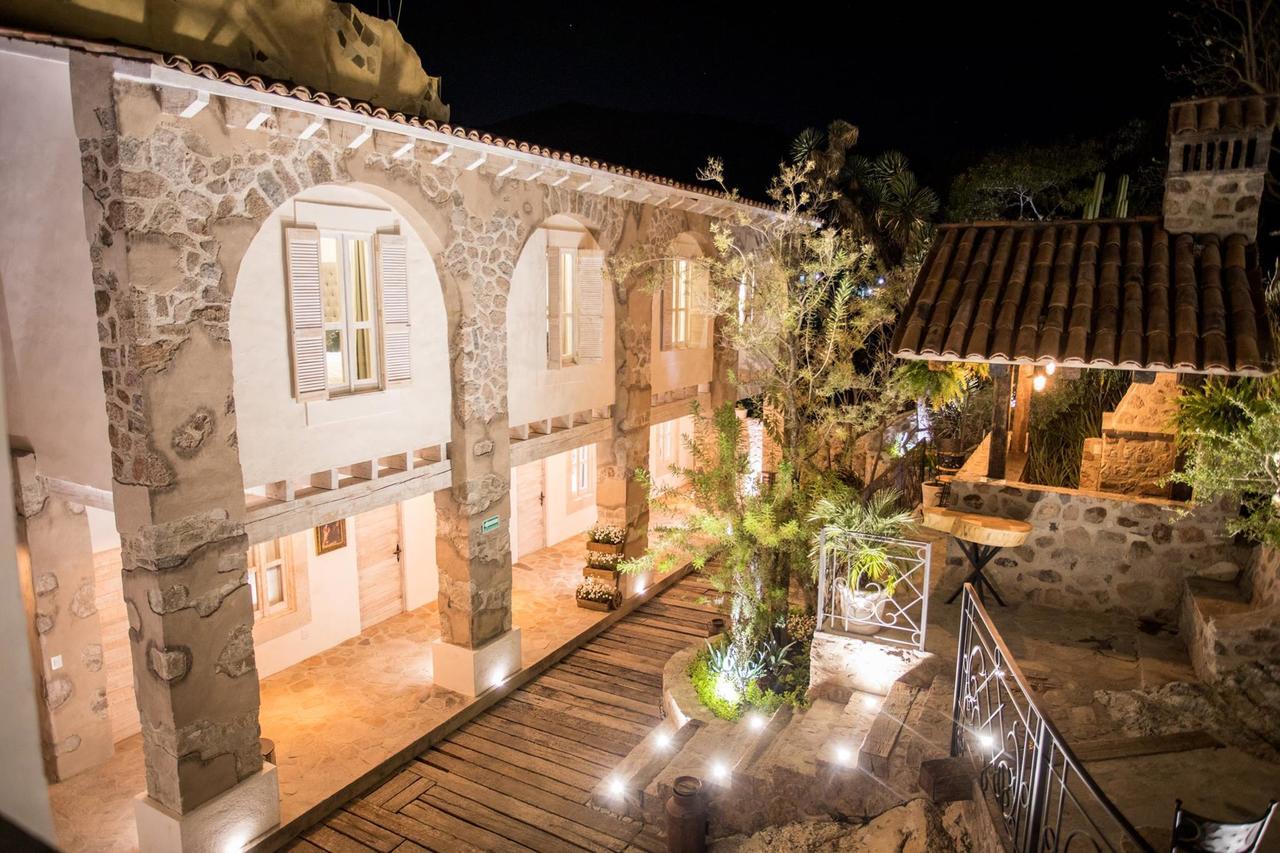 Hotel De Piedra Берналь Экстерьер фото