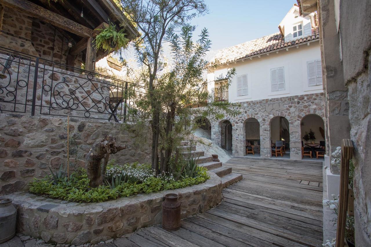 Hotel De Piedra Берналь Экстерьер фото